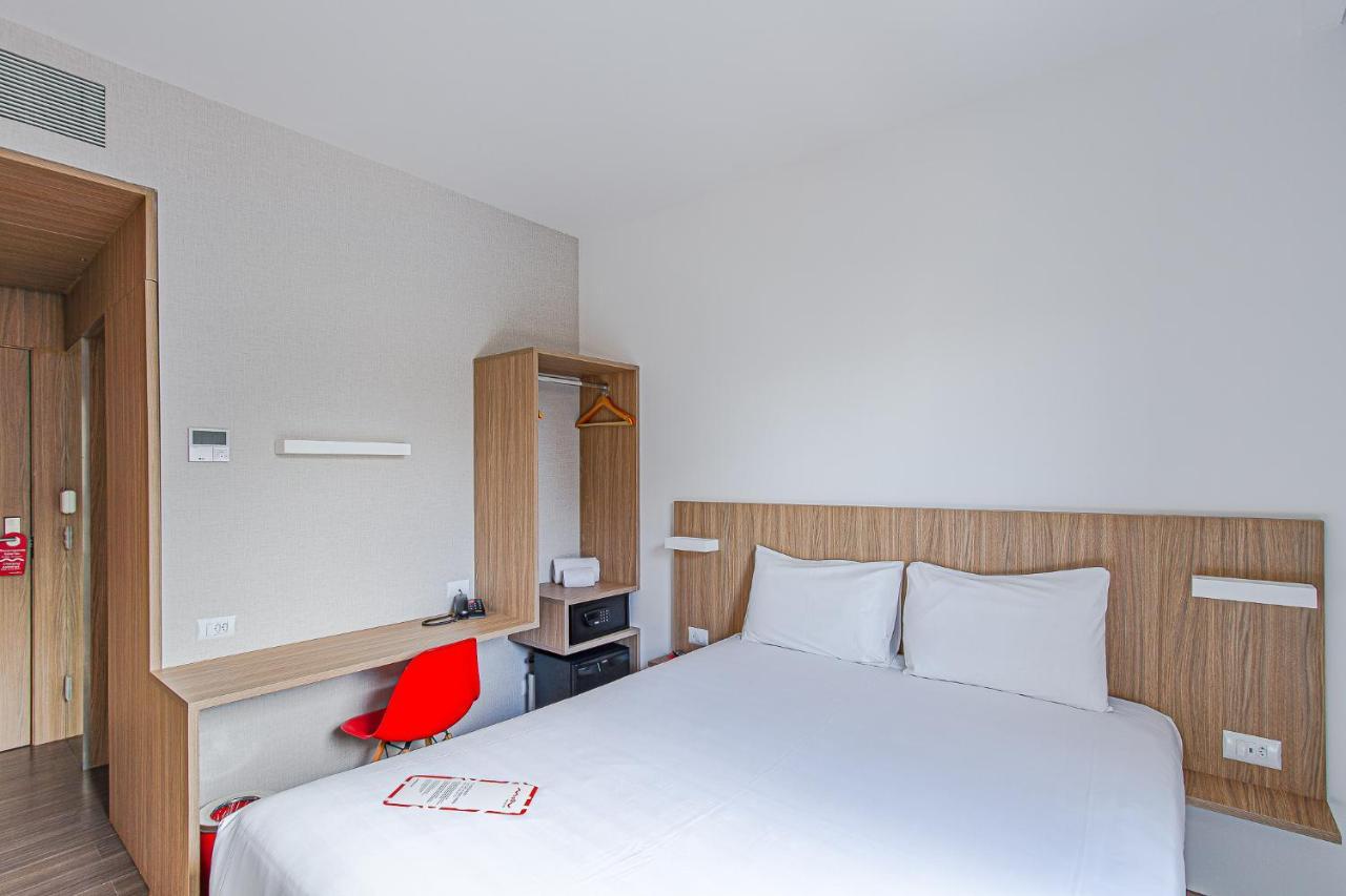 Hotel Moov Куритиба Экстерьер фото