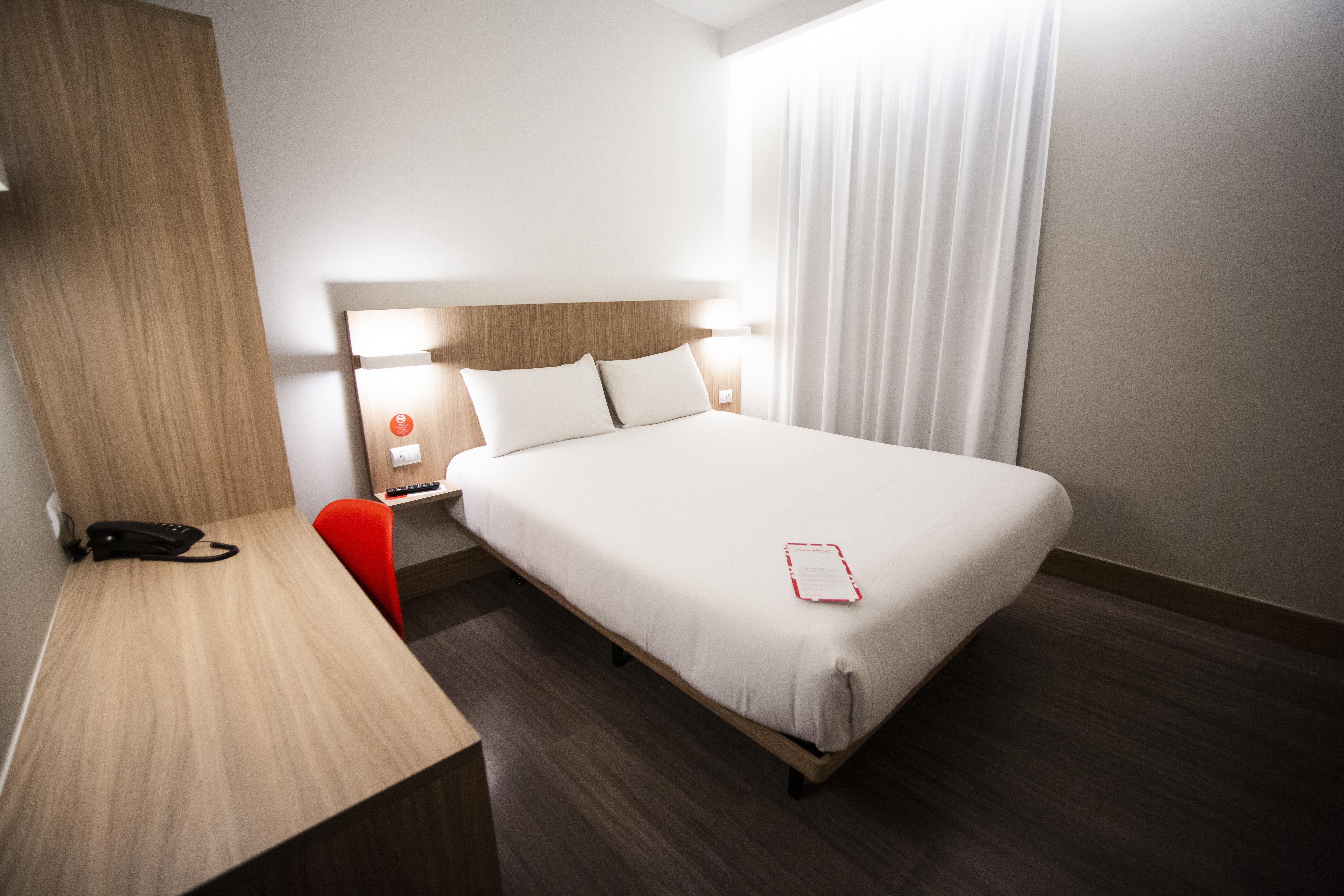 Hotel Moov Куритиба Экстерьер фото