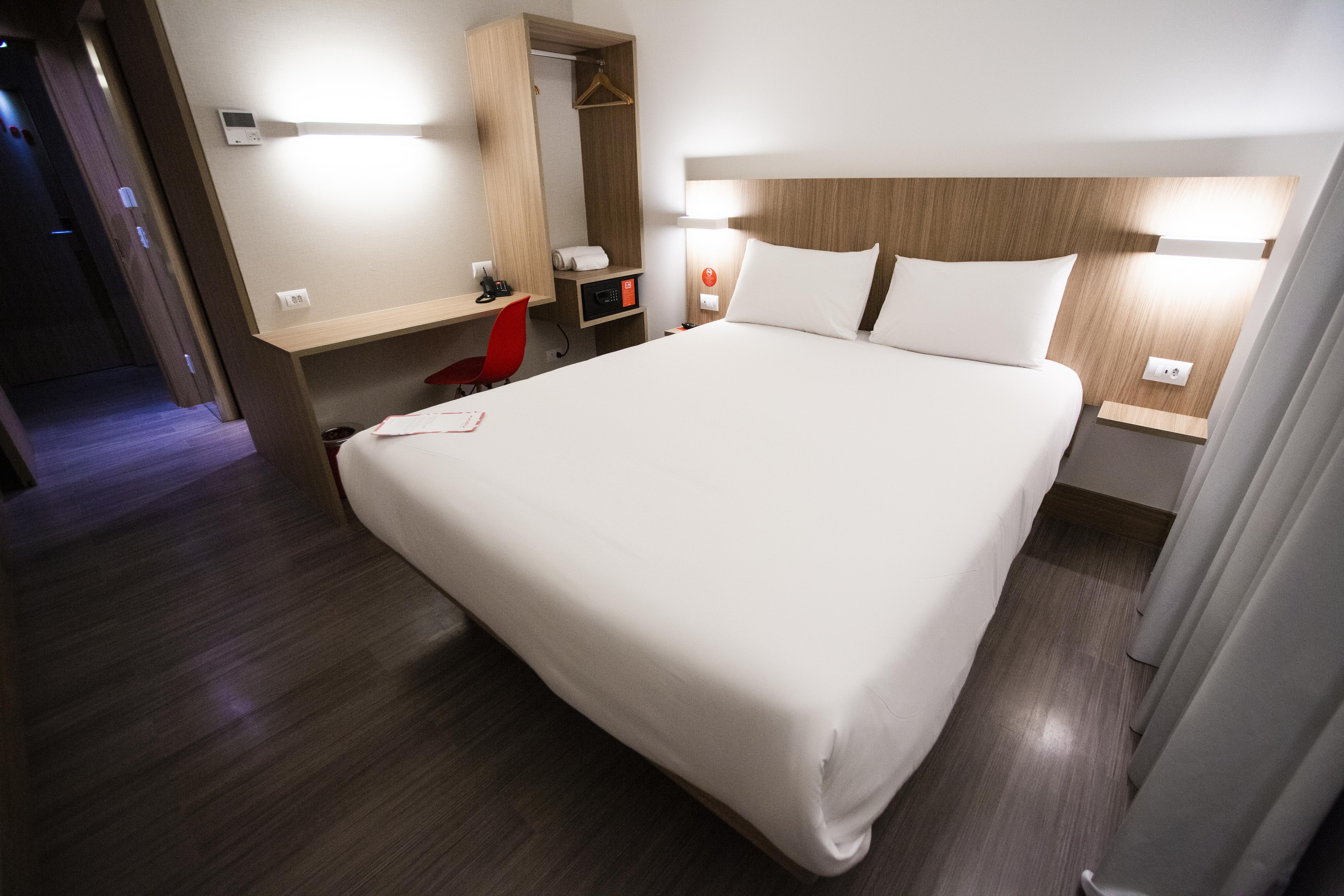 Hotel Moov Куритиба Экстерьер фото