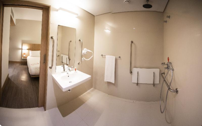 Hotel Moov Куритиба Экстерьер фото